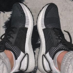 UltraBoost 19’